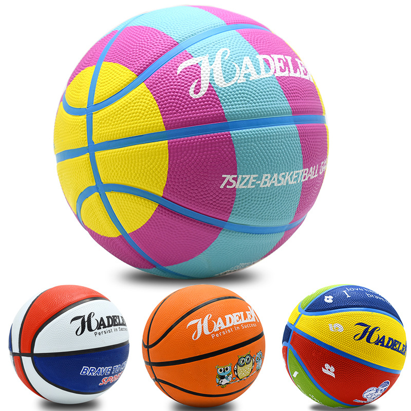 Kid Rubber Basketball Size 5 P - Badminton Score recensie en prijs
